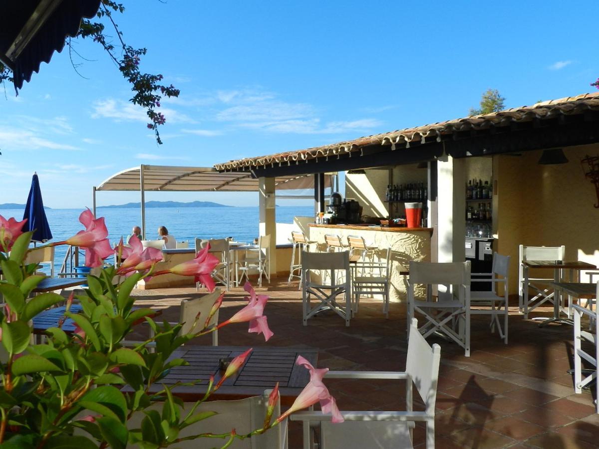 Grand Hotel Moriaz Le Lavandou Exterior photo
